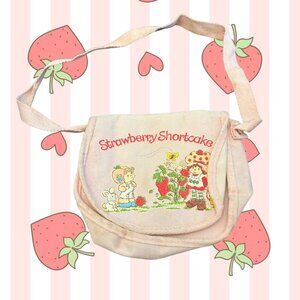 Vintage Strawberry Shortcake Purse – 80s Canvas Shoulder Bag